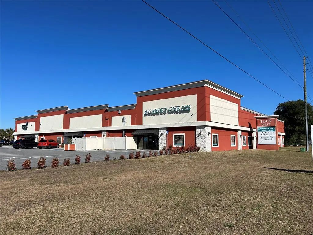 1609 Sw 17th Street 400, OCALA