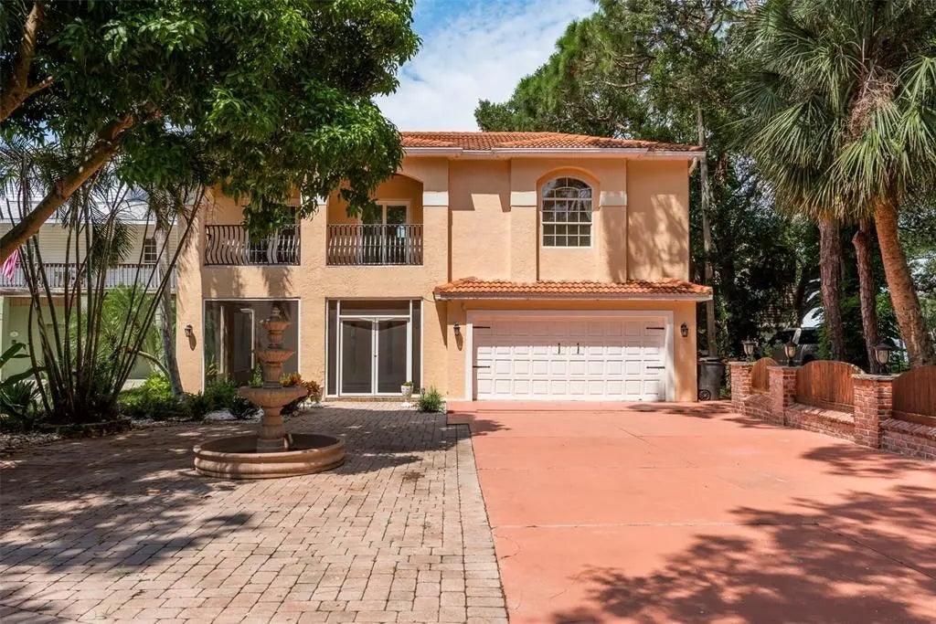 302 Shore Drive, PALM HARBOR