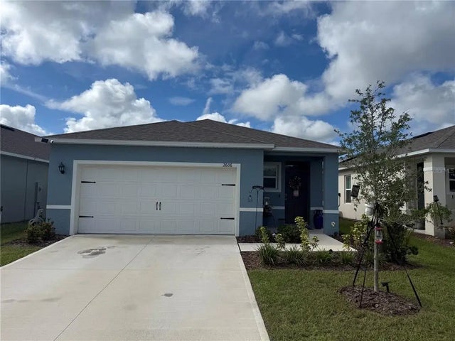 2606 Angel Falls Drive, DAVENPORT
