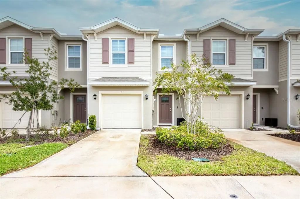 5 Vista Oaks Lane, PORT ORANGE