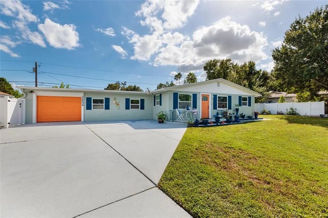 2654 60th Avenue N, ST PETERSBURG