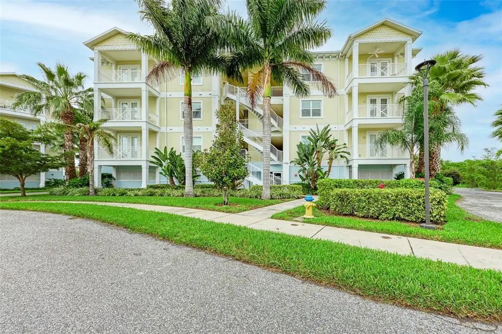 7740 34th Ave W 202, BRADENTON