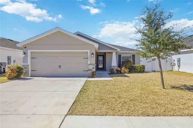 1035 Tropea Lane, AUBURNDALE