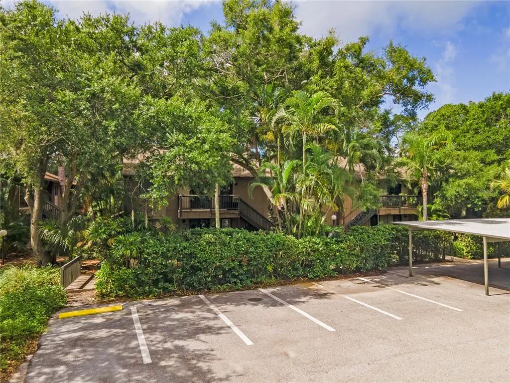 1701 Pelican Cove Road Gl359, SARASOTA