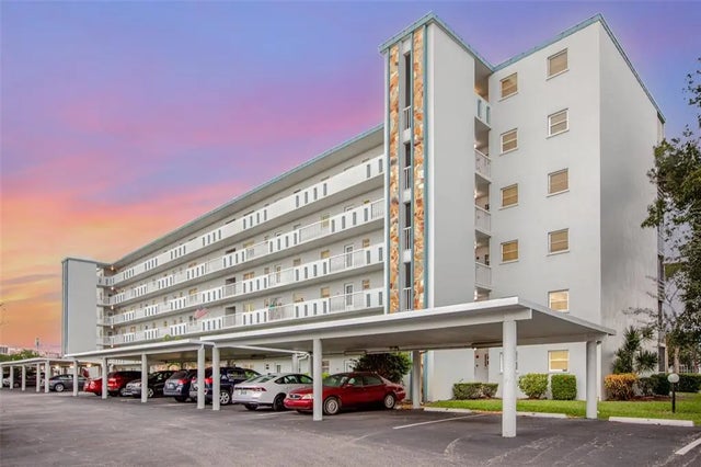 4240 Ironwood Circle 601a-a, BRADENTON