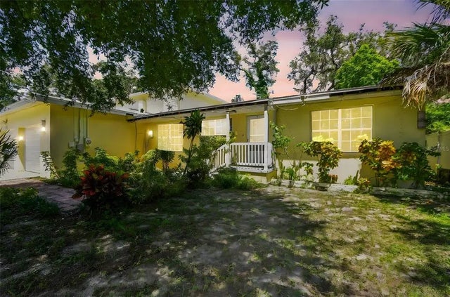 1377 S Washington Avenue, CLEARWATER
