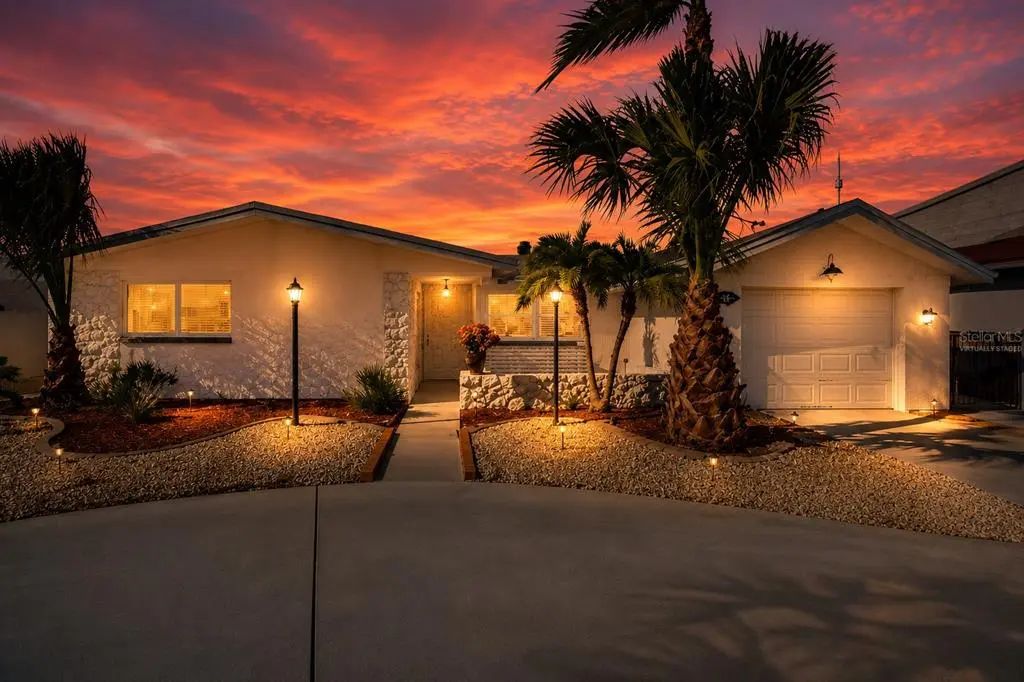 13711 Allyn Drive, HUDSON
