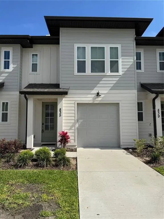 835 Longboat Drive, DAVENPORT