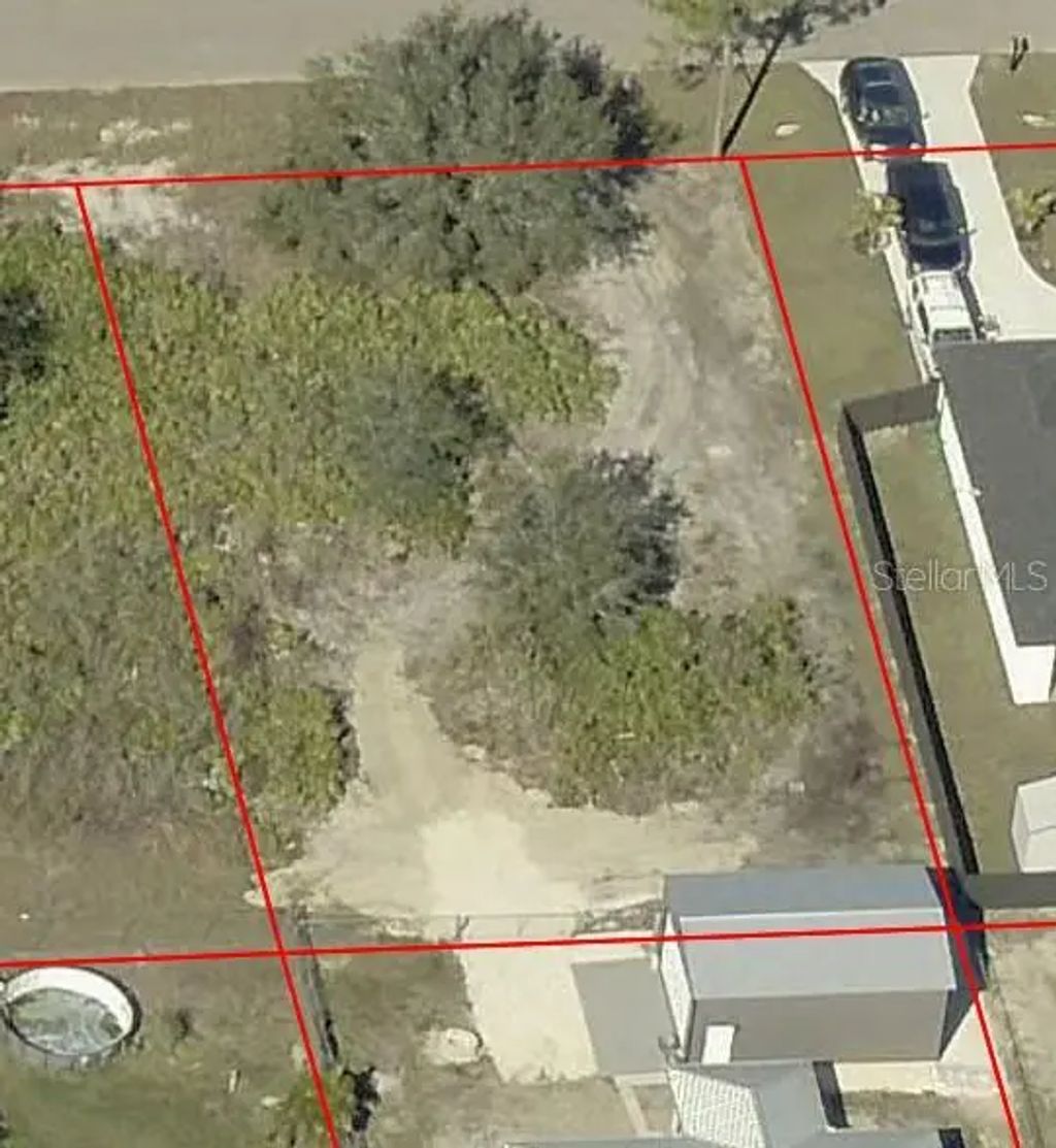 2505 69th Street W, LEHIGH ACRES