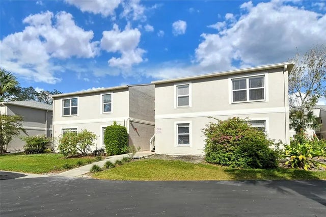 381 Bobby Jones Road 381, SARASOTA
