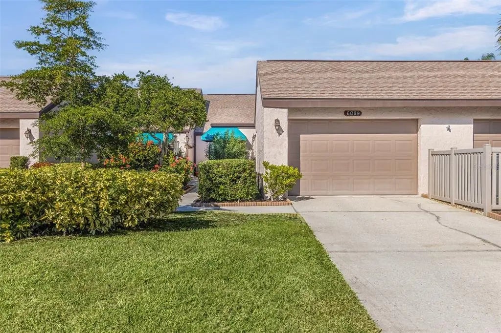 6089 Clubside Drive, SARASOTA