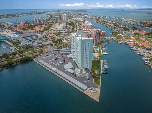 31 Island Way 605, CLEARWATER BEACH