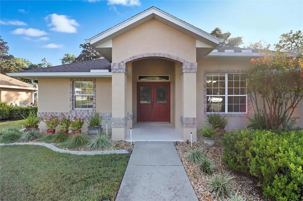 6337 N Whispering Oak Loop, Beverly Hills