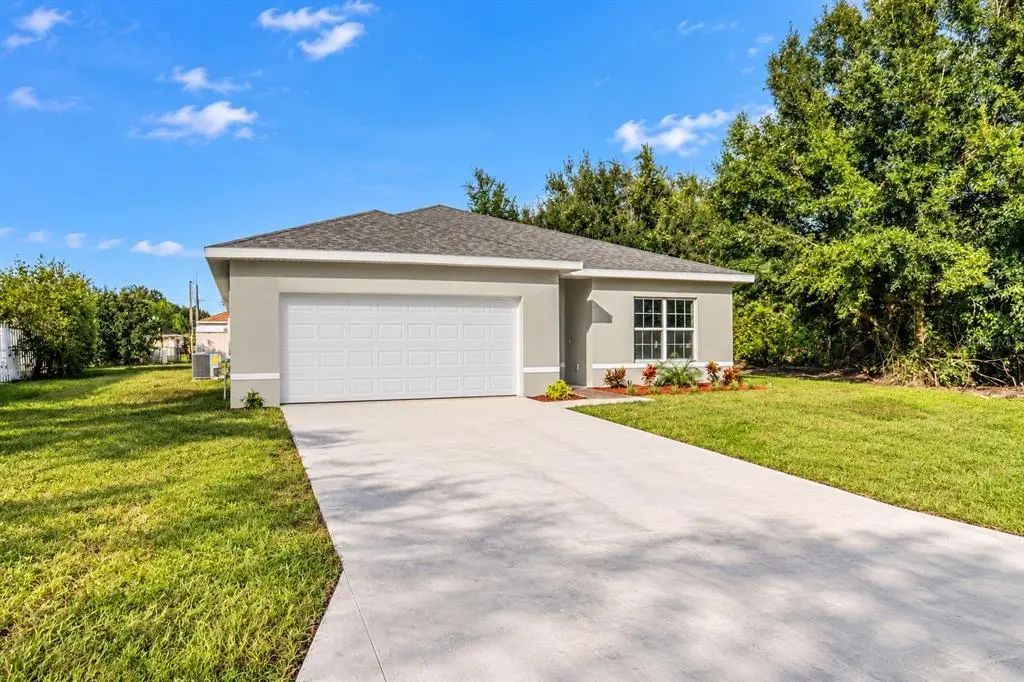 246 Cheshire Court, KISSIMMEE