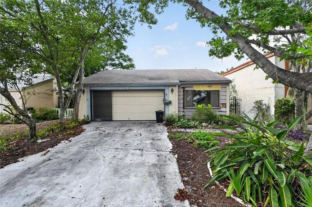 12521 Merry Lane, HUDSON