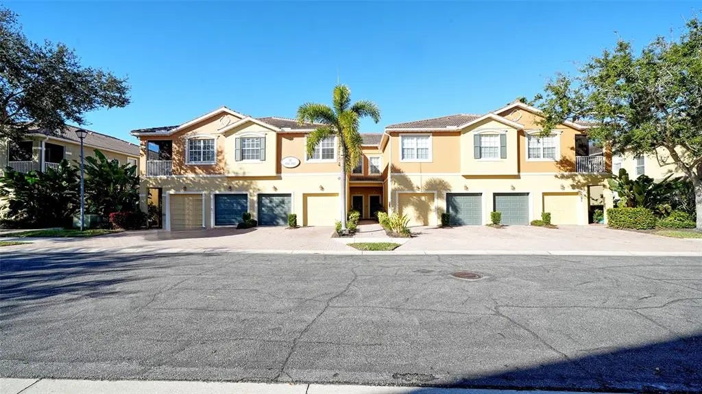 7983 Limestone Lane 14-201, SARASOTA