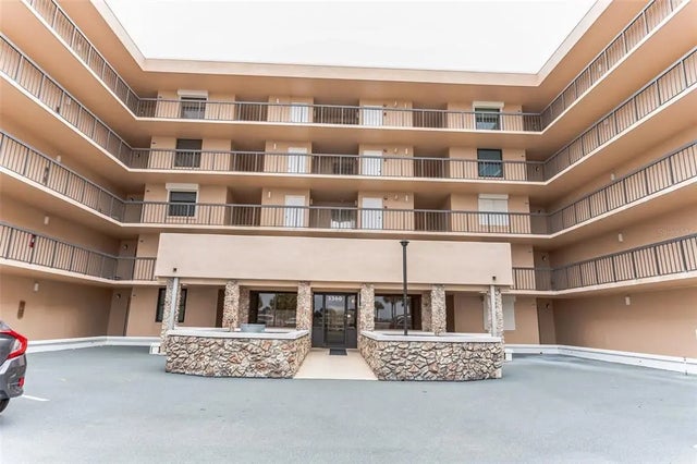 3360 Ocean Shore Boulevard 4050, ORMOND BEACH