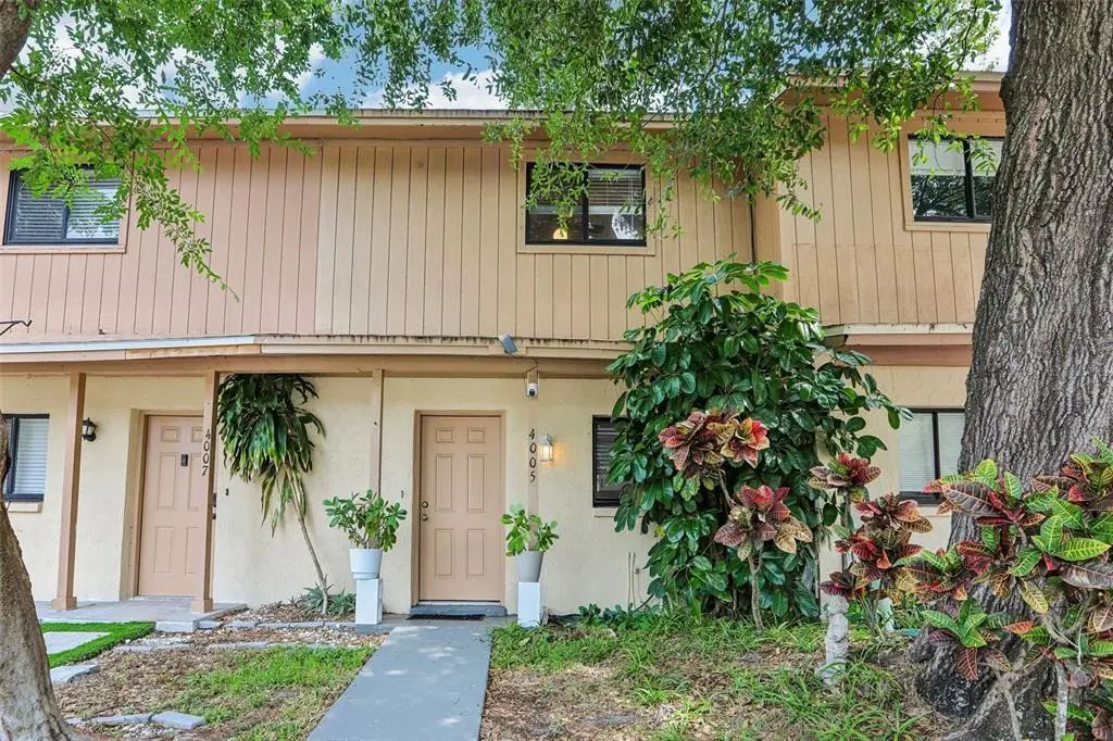 4005 Oak Limb Court, TAMPA