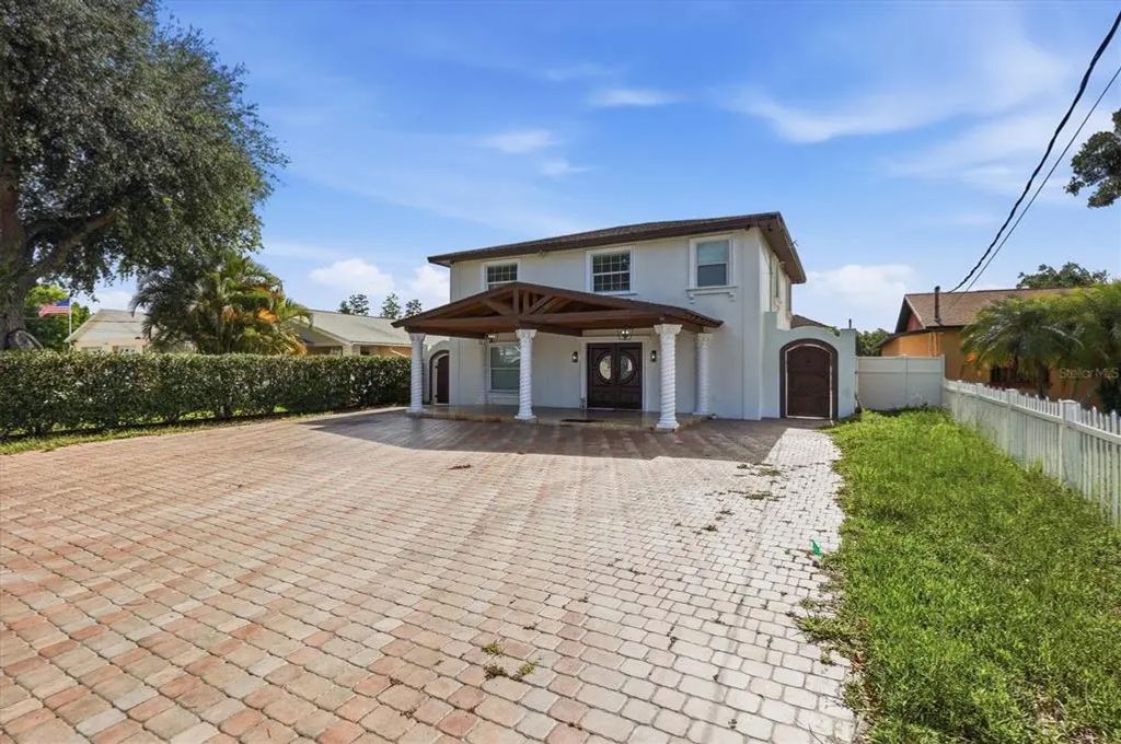 6611 N Hale Avenue, TAMPA
