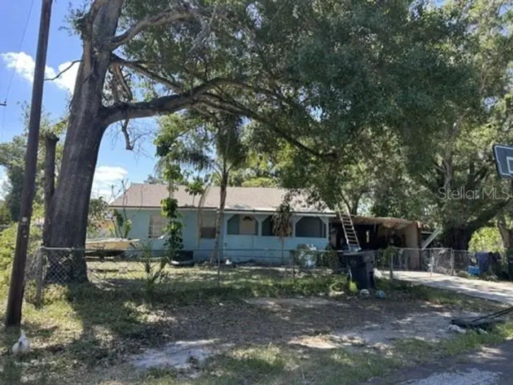 2402 S 67th Street, TAMPA
