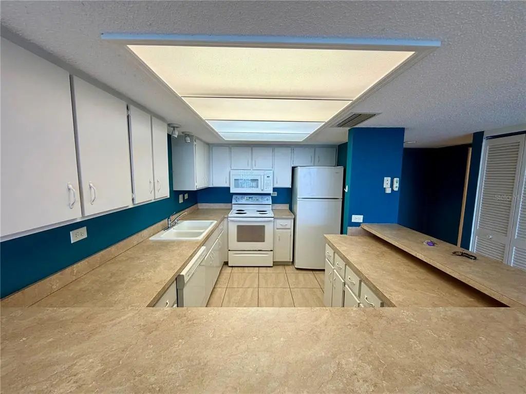 450 Treasure Island Cwy 302, TREASURE ISLAND