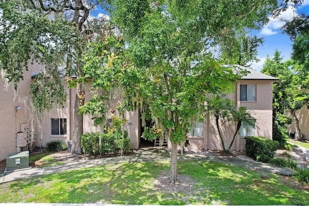 7506 Presley Place 107, TAMPA