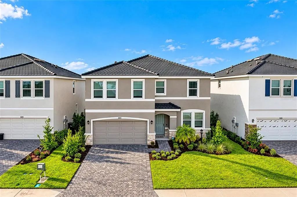18211 Thistleberry Place, LAKEWOOD RANCH