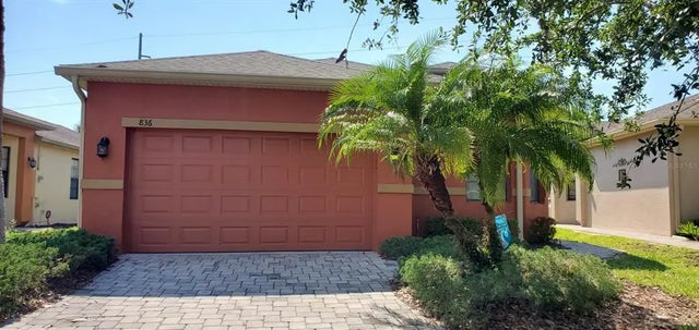 836 Grand Canal Drive, KISSIMMEE
