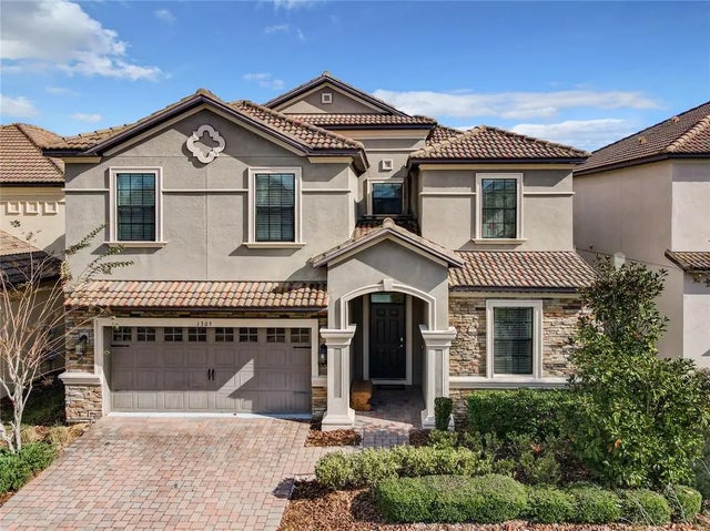 1305 Divot Way, DAVENPORT