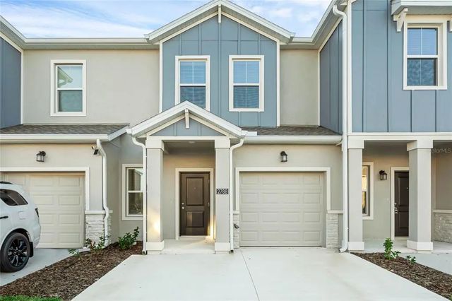 2788 Pierr Street, DAVENPORT
