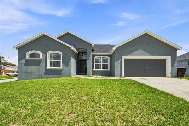 1615 Merrimack Court, DAVENPORT