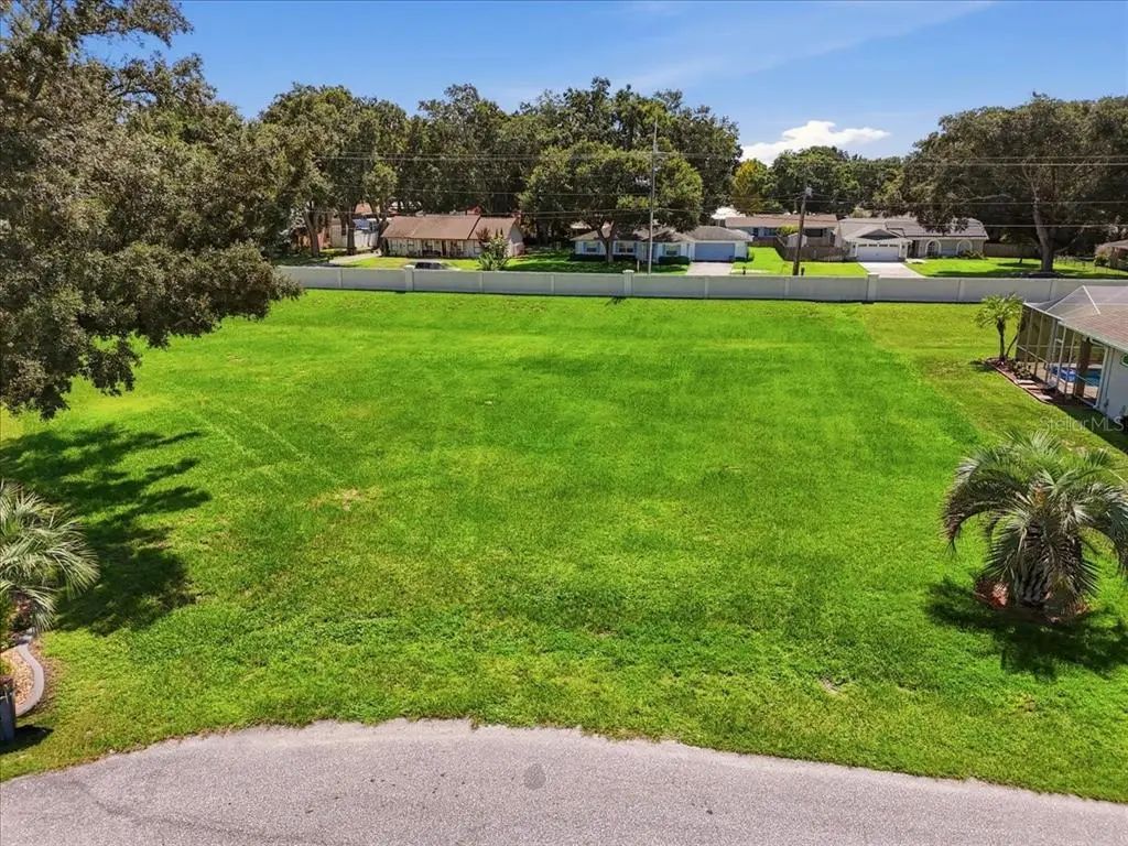235 Sparkling Court, AUBURNDALE