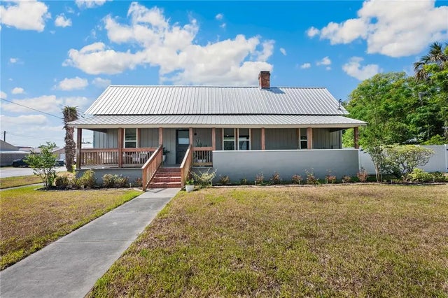 113 W Noble Avenue, BUSHNELL