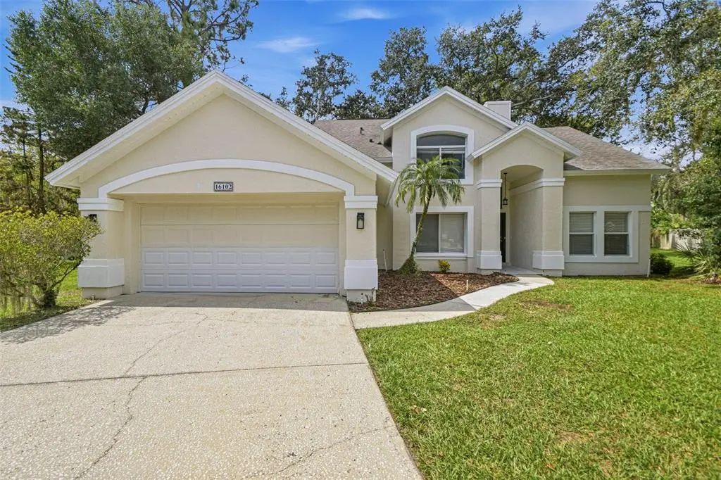 16102 Warden Place, TAMPA
