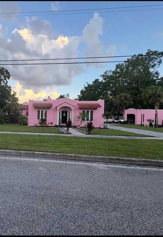 501 Washington Avenue, OLDSMAR