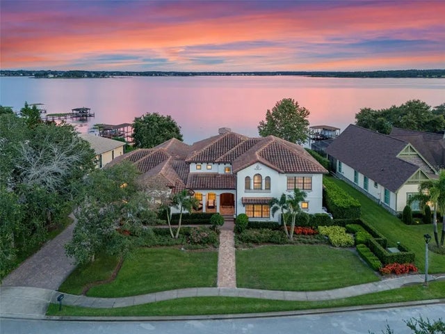 530 Largovista Drive, OAKLAND