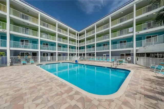 445 S Gulfview Boulevard 322, CLEARWATER BEACH