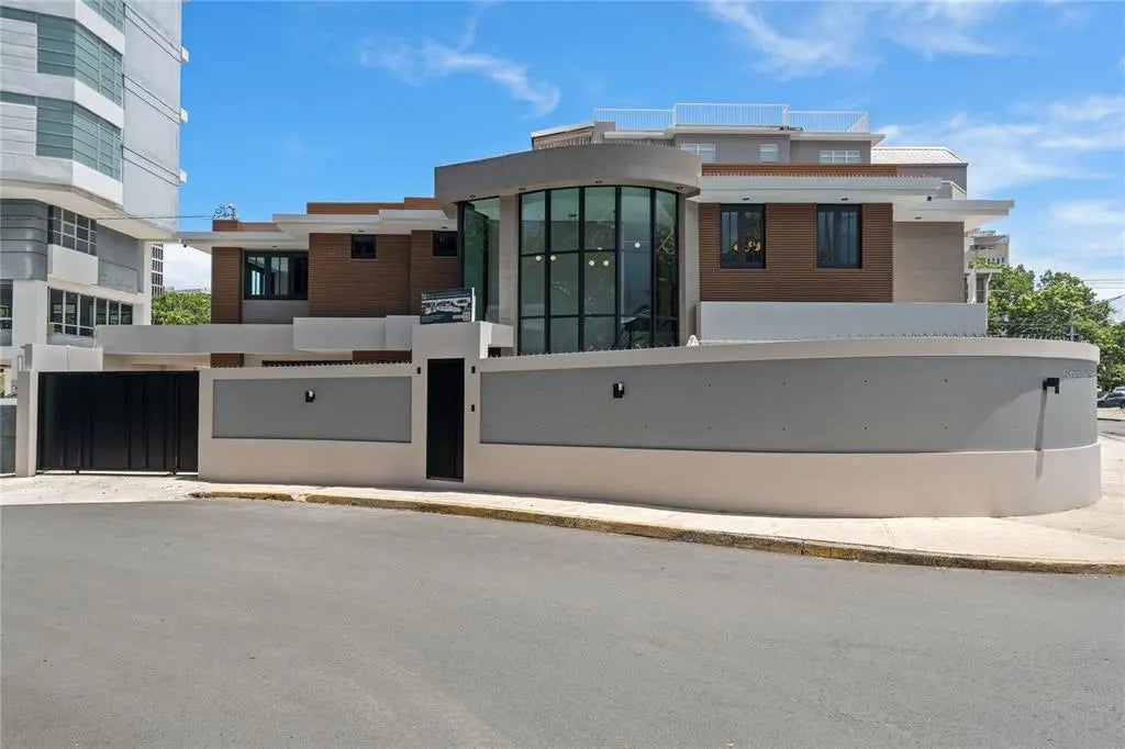 1 Almendares, SAN JUAN