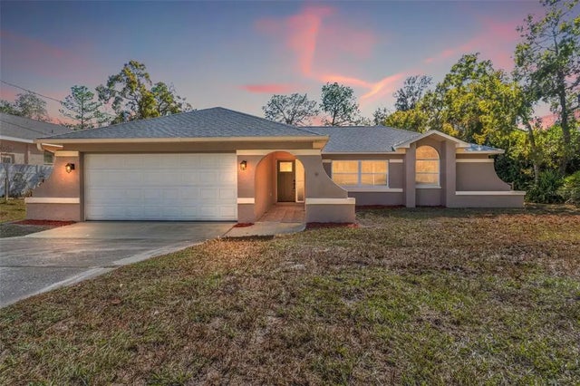 11348 Fool Duck Avenue, WEEKI WACHEE