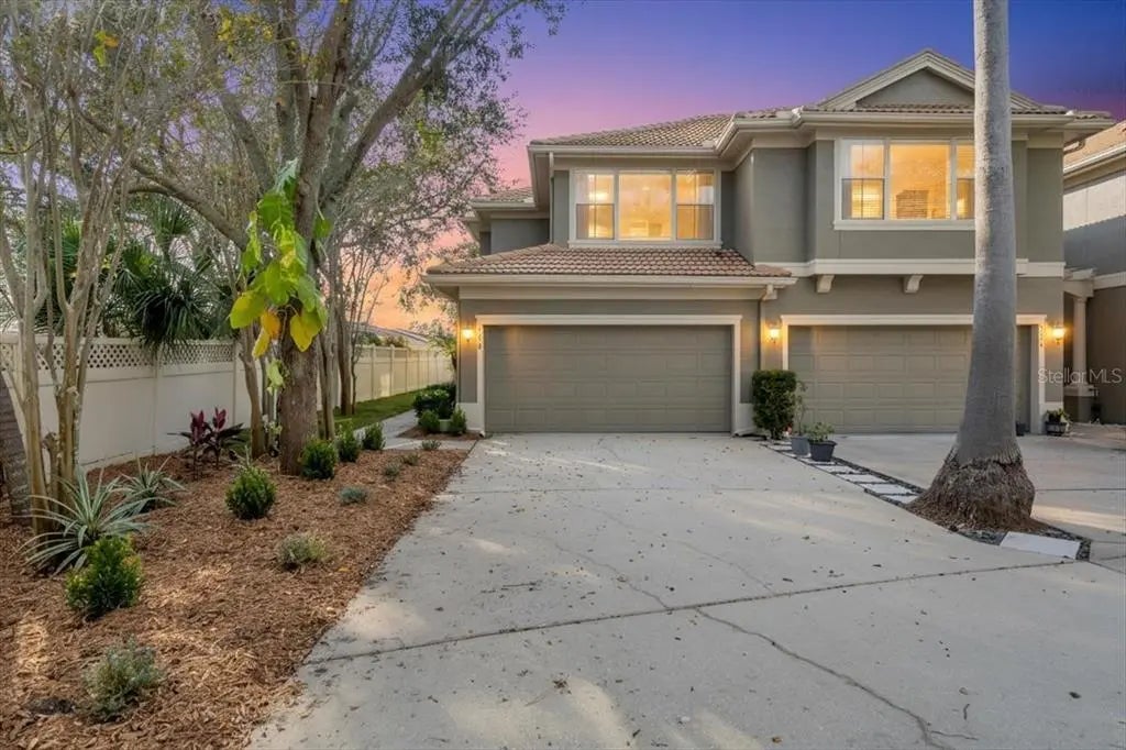 3290 Covered Bridge Drive W, DUNEDIN