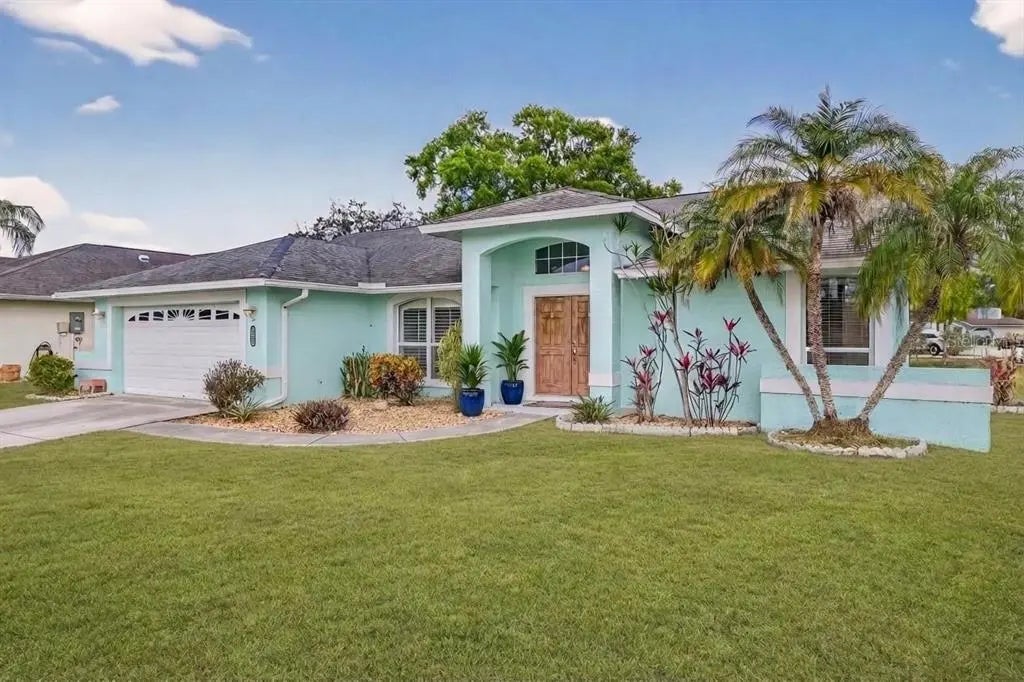 3907 57th Place E, BRADENTON