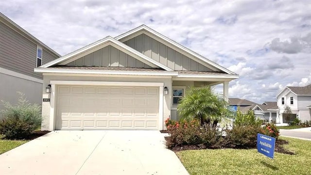 2002 Punch Bowl Avenue, DAVENPORT