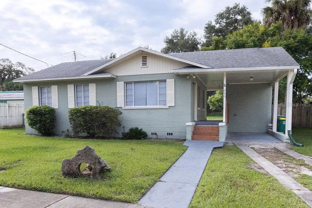 630 E Indiana Avenue, DELAND