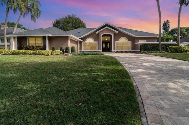 7628 Apple Tree Circle, ORLANDO