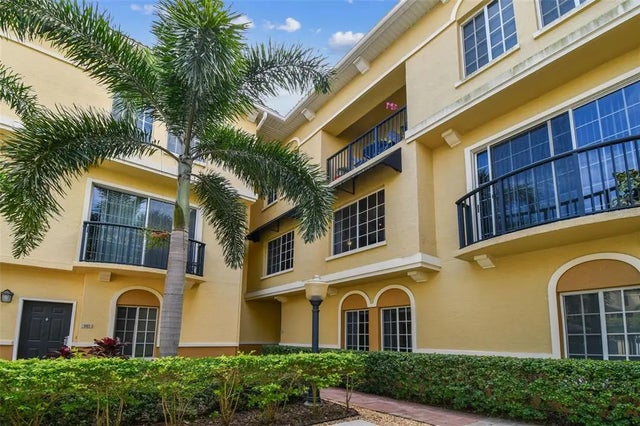 143 Grand Beach Place 143, TAMPA