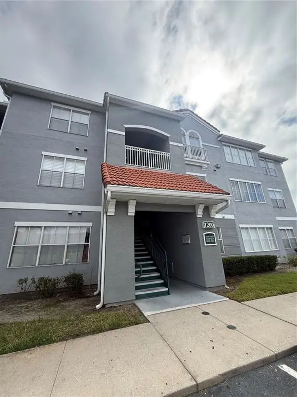 18001 Richmond Place Drive 1236, TAMPA