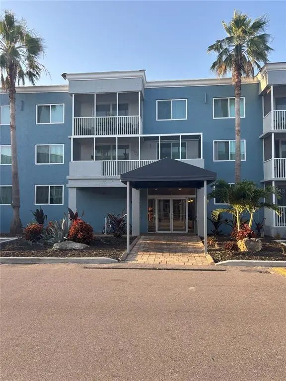 2755 Coconut Bay Lane 1313 (3m), SARASOTA