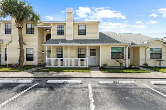 12614 Castle Hill Drive, TAMPA