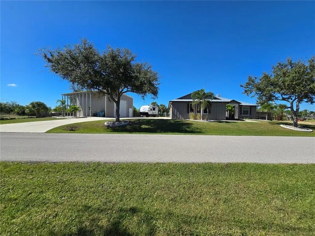 15142 Altura Road, PORT CHARLOTTE