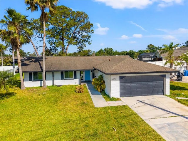6070 Denver Street Ne, ST PETERSBURG